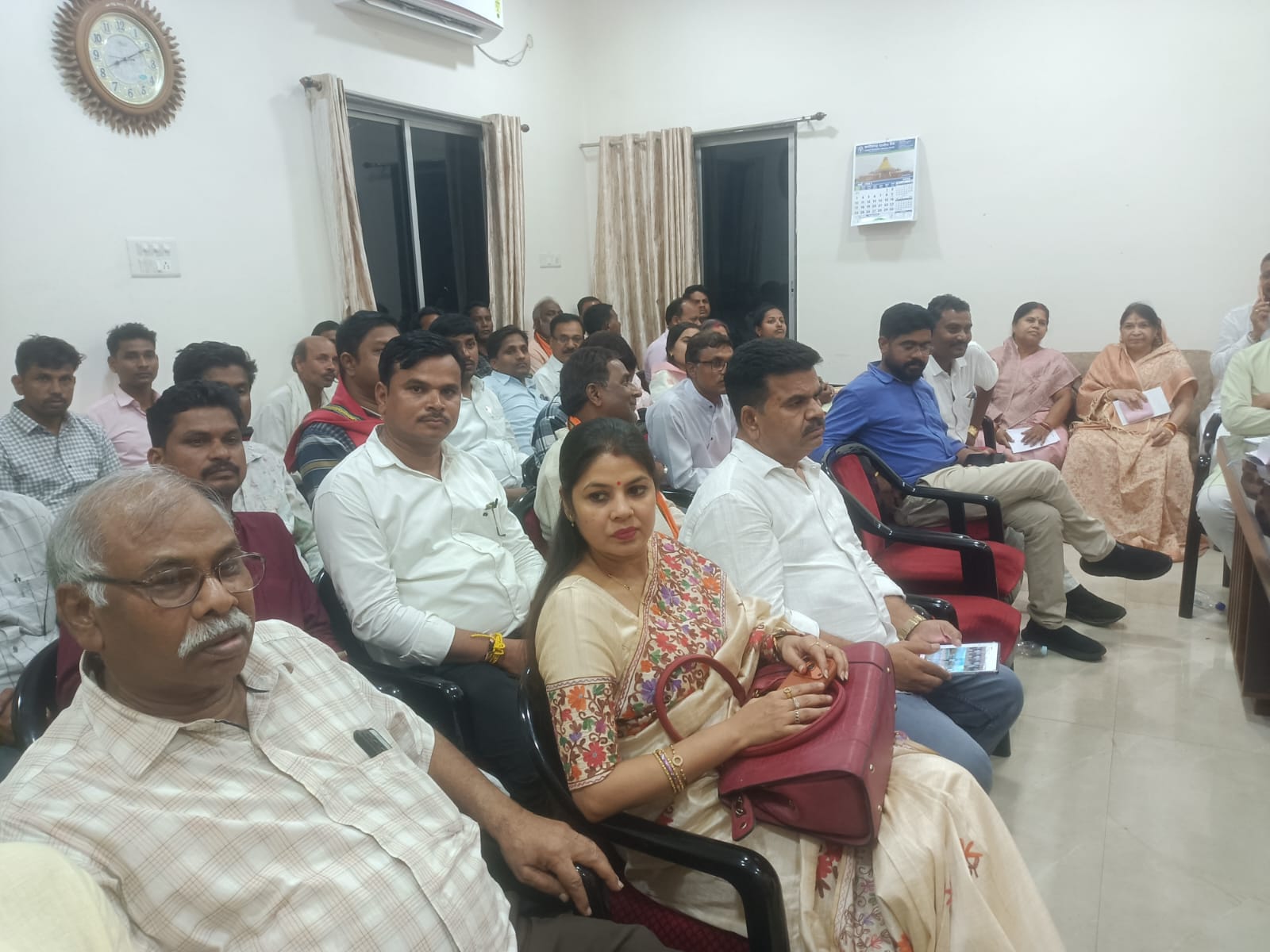 प्रदेश साहू समाज की कोर ग्रुप बैठक संपन्न, सामाजिक कुरीतियों पर रोक और संगठन को मजबूत बनाने पर हुआ मंथन