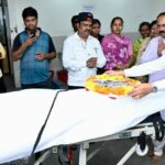 मुख्यमंत्री विष्णु देव साय ने डॉ. तीजन बाई को दी अंतिम श्रद्धांजलि